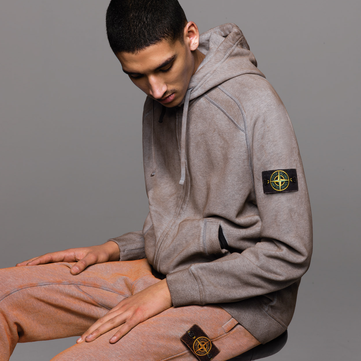 https://www.salofashionstore.com/wp-content/uploads/sites/3/box-mr-morris-uomo-5.jpg