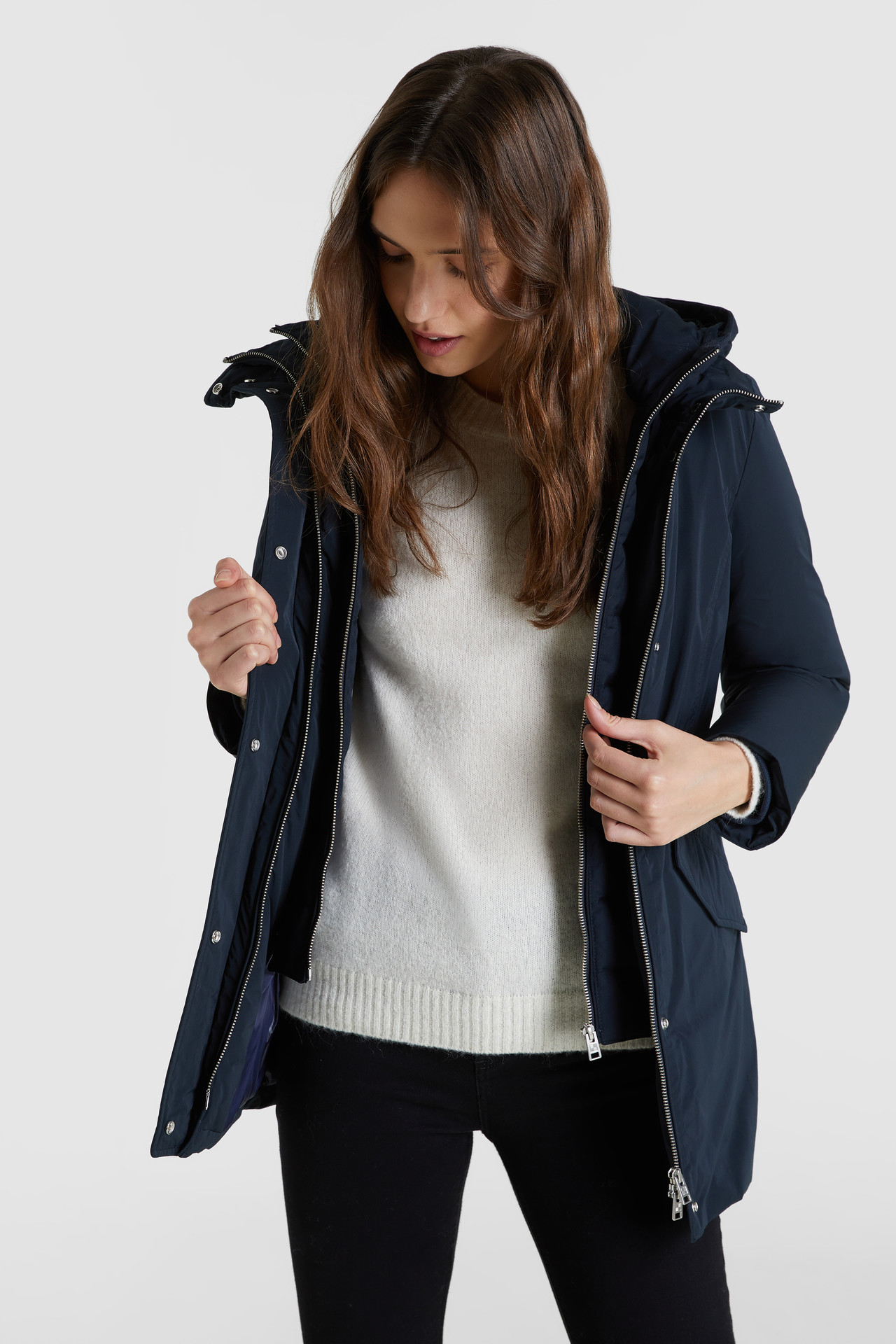 https://www.salofashionstore.com/wp-content/uploads/sites/3/box-outlet.collezione-3.jpg